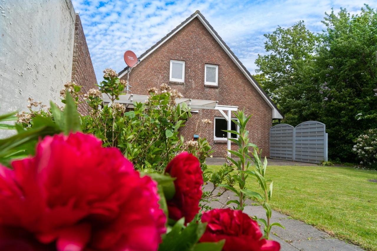 Ferienhaus Tidenkieker Nordstrand Buitenkant foto
